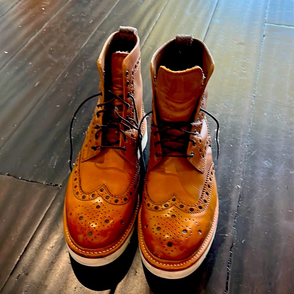 Grenson Boots size 10 brown like new